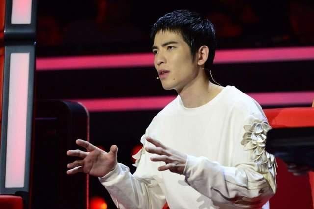 做法|4岁女儿打碎爸爸的手机,爸爸一怒之下的做法,孩子再没醒过来