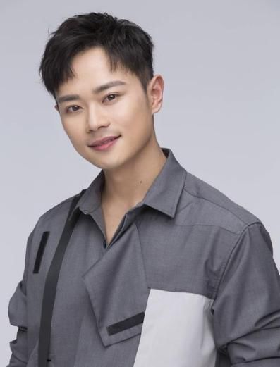  撕下|曹骏被淘汰，尔冬升都没救他，《演员2》的“遮羞布”终于被撕下