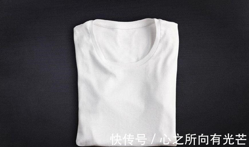 发黄|清洗白色衣服的小妙招, 教你轻轻松松洗白衣服！