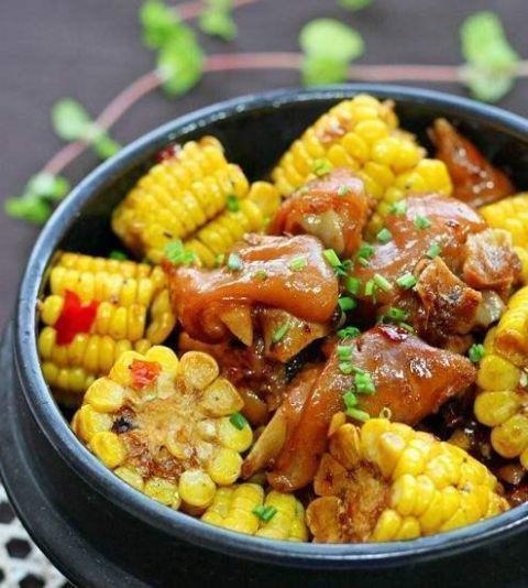 家人最喜欢吃的家常美食，特别鲜香美味，做法简单吃着特别过瘾