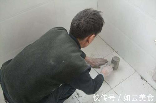 地砖|先铺墙砖还是地砖好？我家工人先铺地砖，还劝我别担心！现想重铺