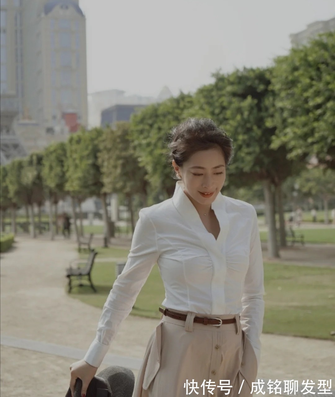 裤装 五十多岁的中年女人,这3个穿搭雷区最好别触碰,没气质又显廉价