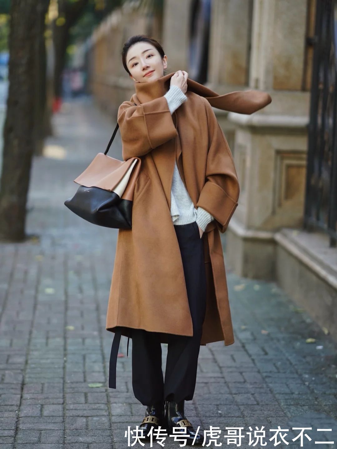 越简约越气质，时尚博主的大衣穿搭，“无视”年龄照搬都好看