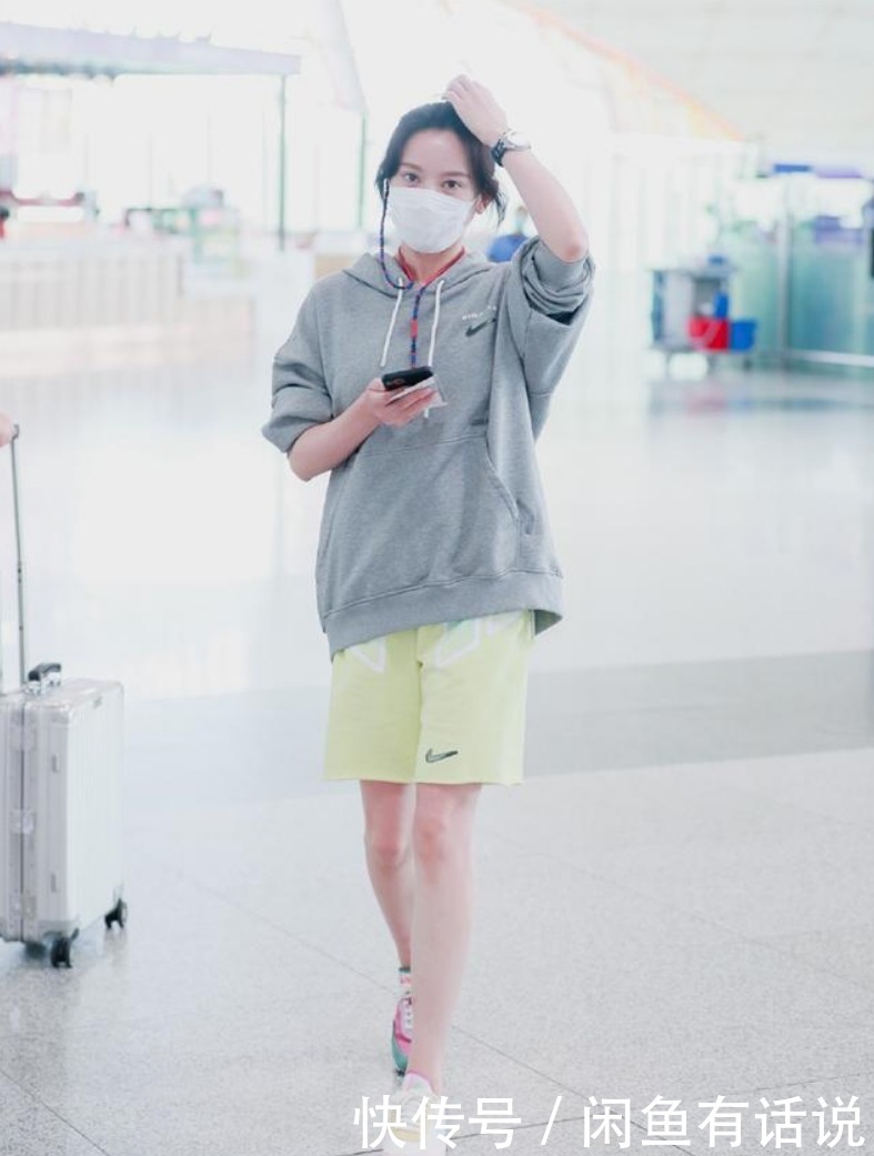 面料|今夏流行“大裤衩+平跟鞋”,别以为邋遢其实挺高级,淑女也能穿