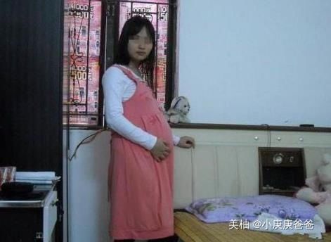 孕妇|女子怀孕11个月没生，医生强行剖腹产，宝宝出生后家人哭成一片
