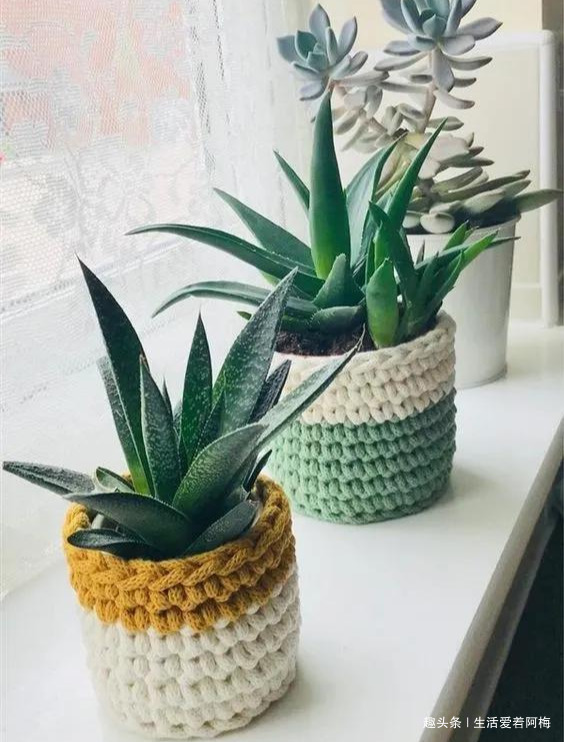 布条这样钩织,快速变收纳筐,放家里不好用吗DIY编织附教程