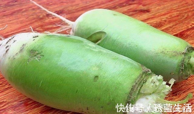 天冷了，我家就爱吃这馅料饺子，比韭菜茴香好吃，整个冬天吃不腻