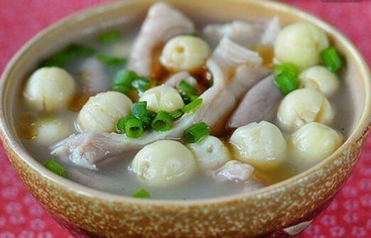 鱼腥草|女人子宫不好，常喝4种护宫汤，帮你保养子宫，预防妇科疾病