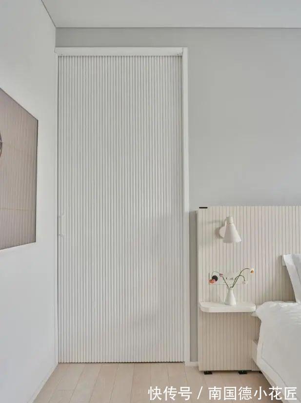 书桌|坚守自己的装修准则：简装为主，7个细节，再多住20年仍是经典