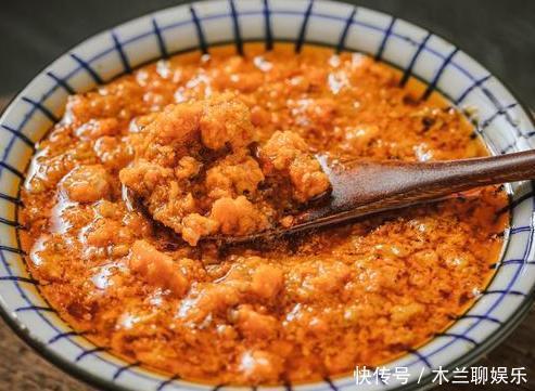 见到|去逛超市,见到4种酱多囤一些,比老干妈还香,拌饭拌面都好吃