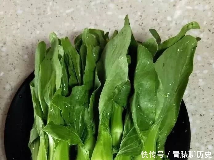 香菇菜心——菜嫩菇滑，比吃肉还过瘾！