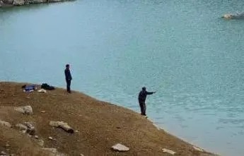 冬钓的绝佳钓位,实践证明只需考虑这3点!