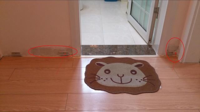 瓷砖|卫生间渗水,找师傅修补花了4440块,连瓷砖都没撬就打两个洞