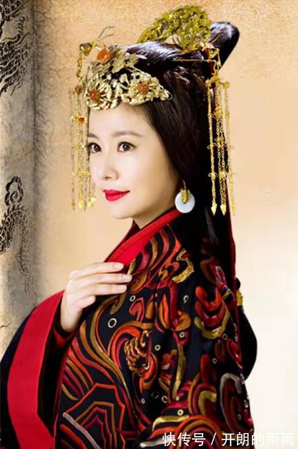 杨丽华|这个名字有多“旺”历史上取此名的三位女子,都做了皇后