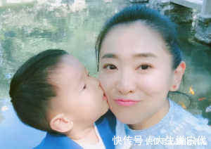 月亮姐姐|“月亮姐姐”39岁高龄产子,孕后卧床90天只为保胎,产后仍像姐姐