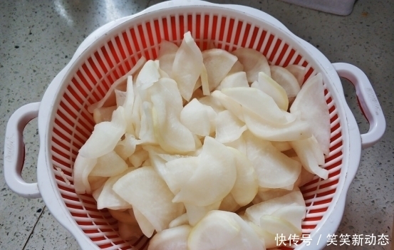饭店不外传的腌酸萝卜秘诀,牢记几个要点,酸辣脆爽,久放也不坏