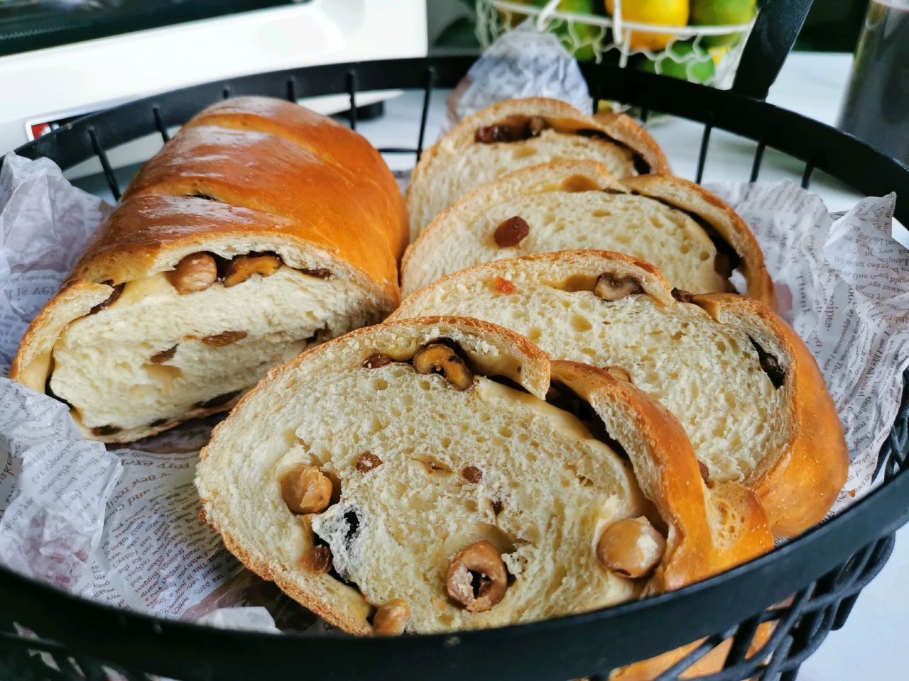 俄罗斯超大列巴，香甜口渴，满满果仁，味道香甜