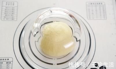 一碗面粉,一包牛奶,掌握这个配方,这款面包的造型也比较简单
