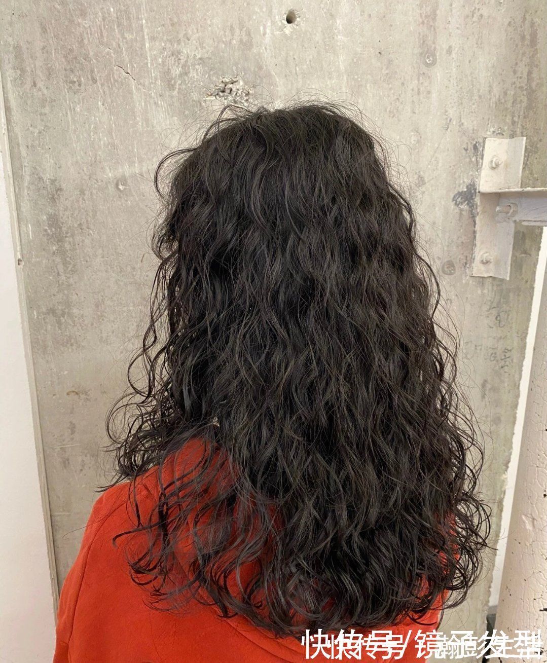 新年 新年发型别再乱剪了,这才是当下最火的发型,无论长短都很心动