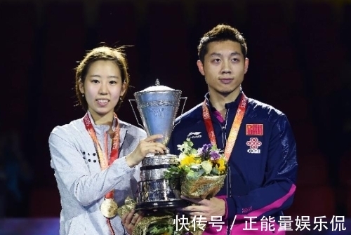 田志希|田志希曬樊振東簽名球衣，披身上炫耀，還問與東哥的混雙能否實現(xiàn)