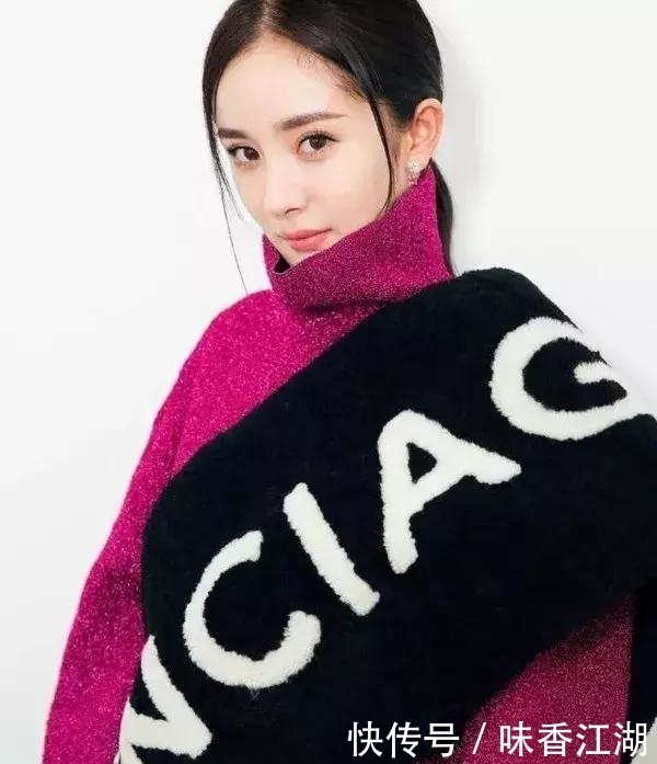 今年最火高领毛衣+大衣,才是秋冬绝配!