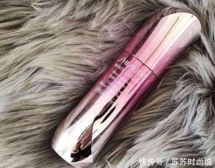 海蓝之谜|精华液推荐：美白提亮又保湿被誉为王牌，有效拯救暗淡熬夜肌肤