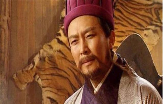 关胜!石宝武艺很强,如果关胜跟石宝大战五十回合,关胜能打败石宝吗!