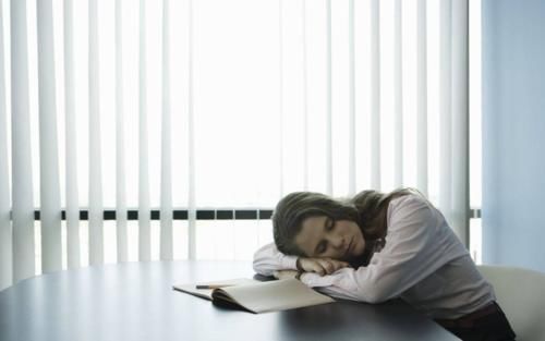 区别|“天天午睡”和“从不午睡”的人，区别在哪？对健康有影响吗？