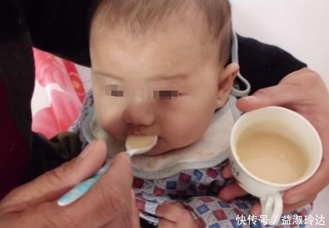 家长|给婴儿冲米粉注意“4不”,家长买得再贵,不如“冲对了”有营养