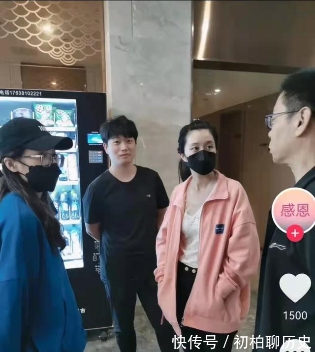 奇奇边做家务边背三字经,吐字清晰手脚麻利,某导师团又被打脸