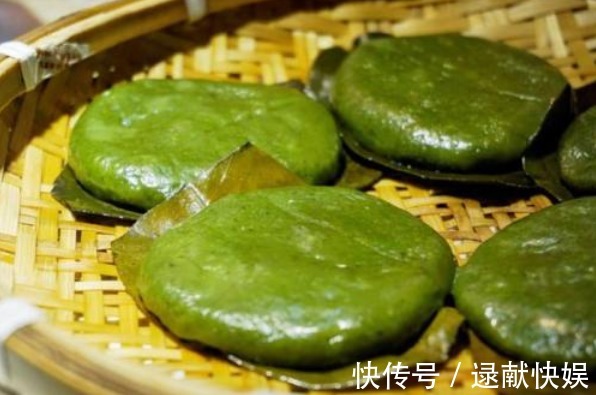 小苏打|做艾叶粑粑，记住“2点窍门”，做好后不发黑有嚼劲，好看好吃