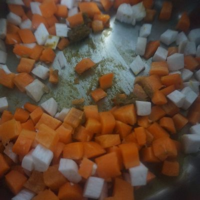  红白|#一起加油，我要做A+健康宝贝#暖暖の怀石红白咖喱杂粮饭