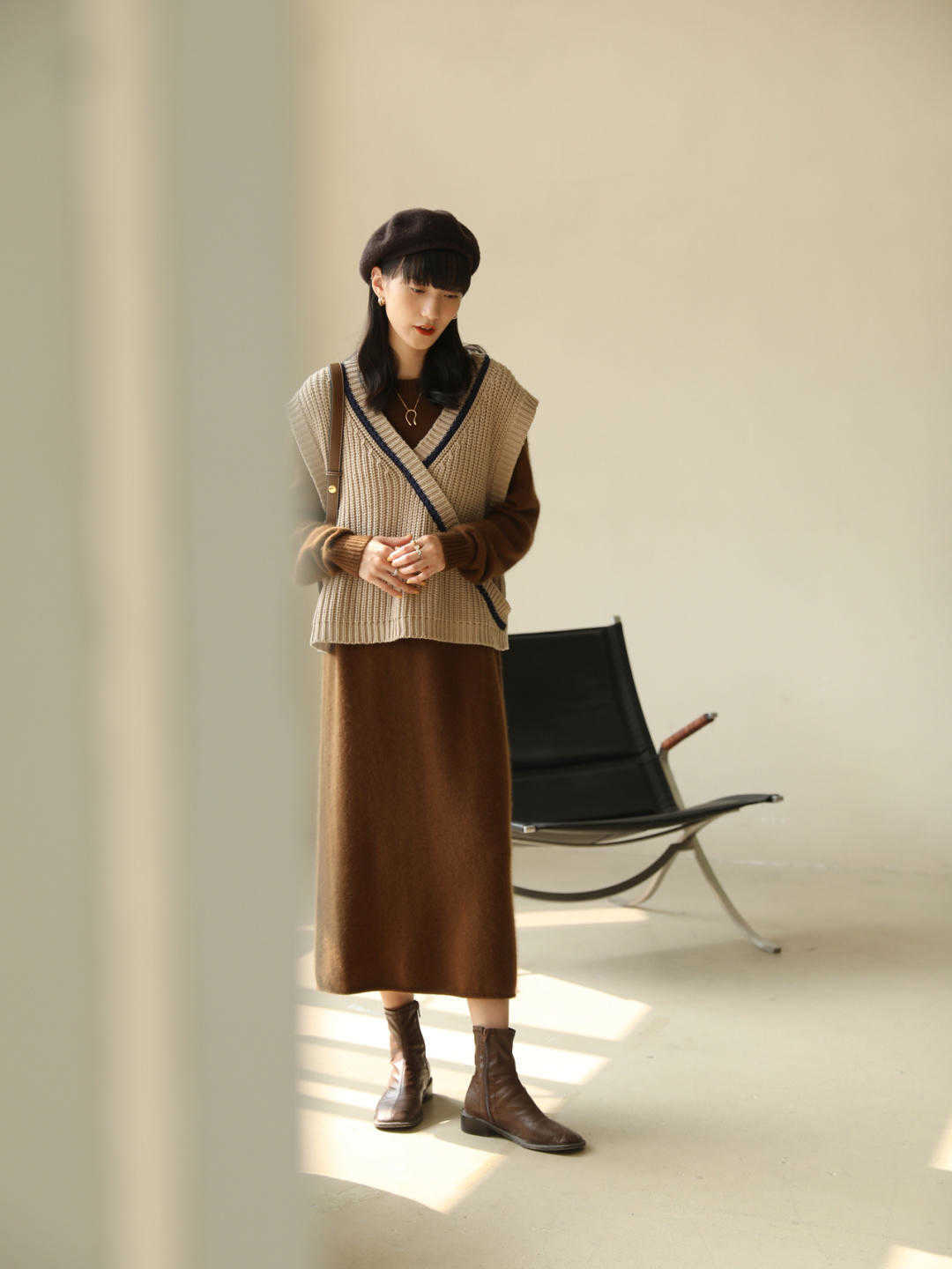 棕色|谁说针织连衣裙搭不出范,直筒针织连衣裙,时尚气质惊喜不断