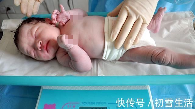 宝妈|宝宝体重增长有规律,过高过低都不好,在这个范围内才算达标