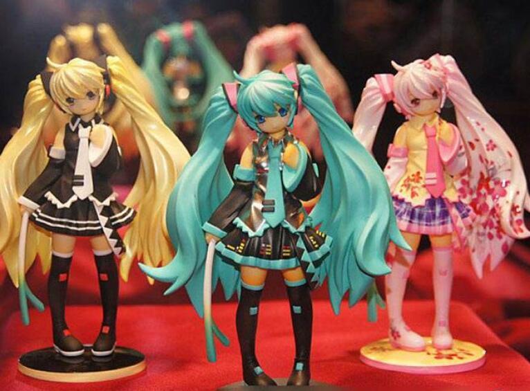 位漫迷|小孩摔坏“百万手办”,家长:我赔你手办,你赔我孩子