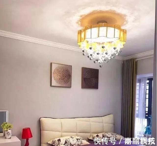 舒适|晒晒即将入住108平新房,客厅漂亮极了,玄关鞋柜好实用