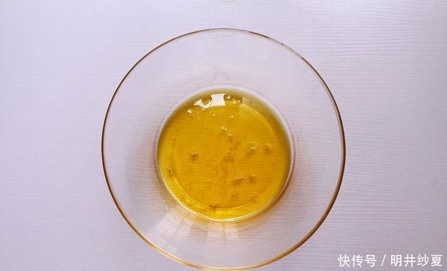 在家|中秋将至教大家在家制作月饼,香甜软糯,低脂营养还健康