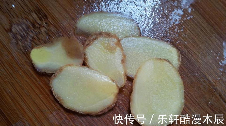 草鱼|入秋后,草鱼鲫鱼靠边站,不如吃它,肉肥刺少,常喝气色更好