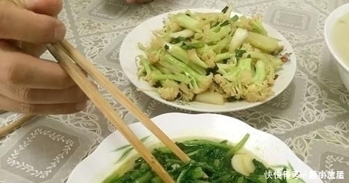 蘑菇|隔夜的菜究竟能不能吃?忠言劝告:三种隔夜菜别吃,扔掉不可惜