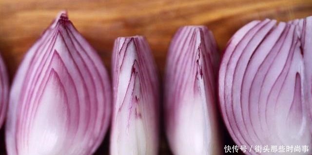 洋葱|吃烧烤时,必点的不是腰子和羊肉串,而是它,烧烤摊老板强烈推荐