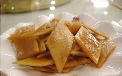 腌萝卜皮时，先腌还是先晒？很多人都做错了，难怪吃起来不脆