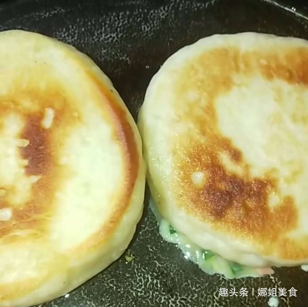 面粉新吃法,不蒸馒头,不包饺子,不煎饼,简单一做,全家吃不够