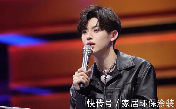 反抗軍人父親迷上Rap，后搭檔蔡徐坤爆紅，當(dāng)導(dǎo)師卻被嘲諷不夠格