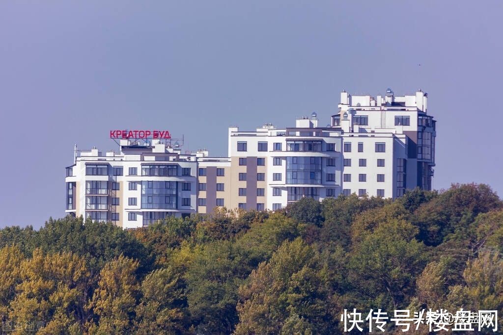 甩卖房产|楼市出现拐点,炒房者只有2个选择,刚需“大仇得报”