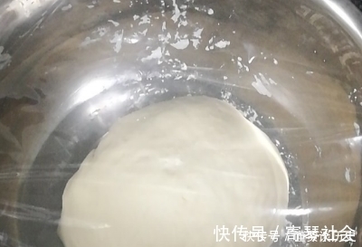 秋天一定不要错过这菜，用来做饺子馅，鲜嫩美味，韭菜馅都不如它