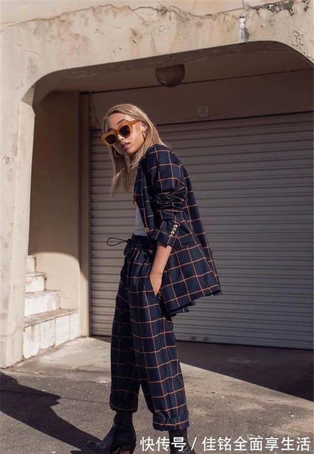 牛仔靴 2021还在穿马丁靴这3双鞋子更时髦,好看不挑人!