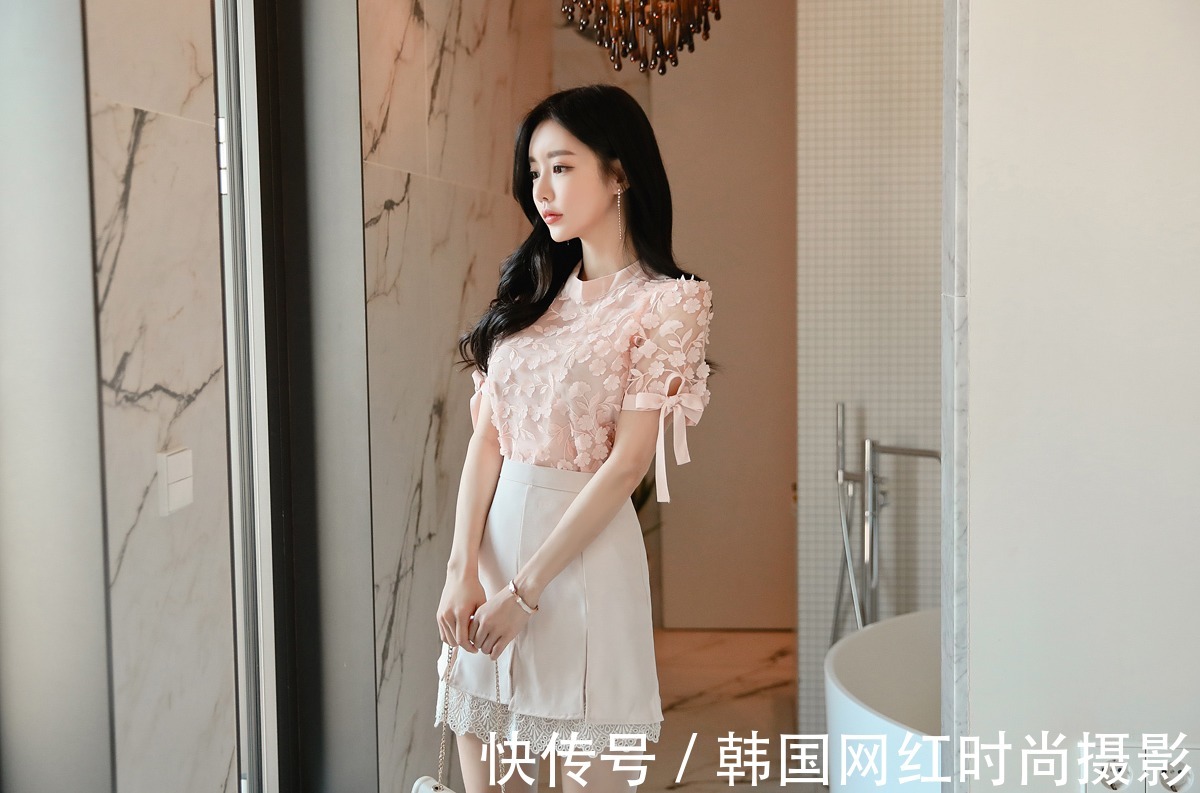 时尚|女神孙允珠高清时尚写真：樱桃红哑光半袖轻熟裙，又甜又御姐