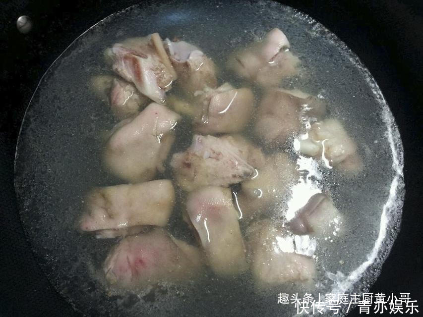  卤猪蹄掌握此妙招，比熟肉店买的还好吃，软烂入味满满的椒盐蛋白