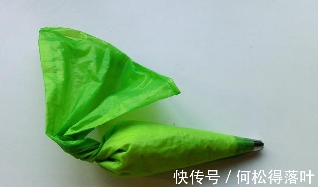 用了5年的曲奇配方,尝试上100次,轻松挤,纹路不消失,口感特酥!