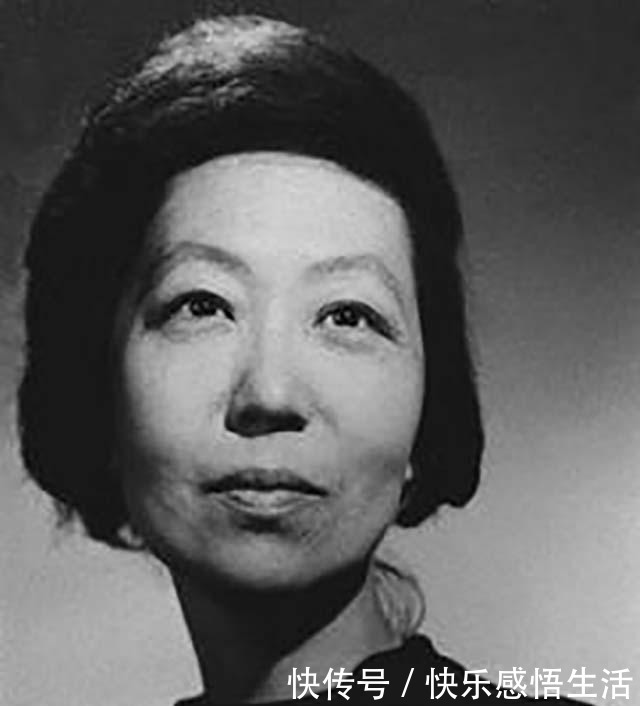 脱不了|张爱玲为爱情疯狂,为何不愿为丈夫生孩子与其母亲脱不了关系